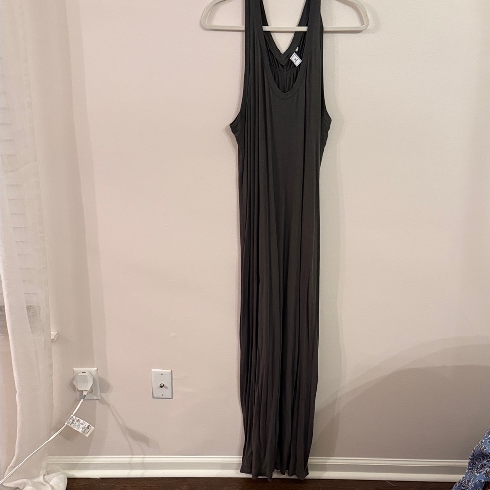 Susina Dark Brown V-Neck Top